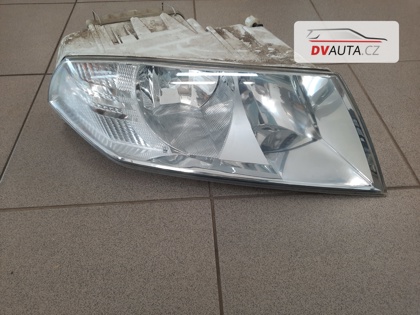 Pravé přední světlo na škoda Octavia II